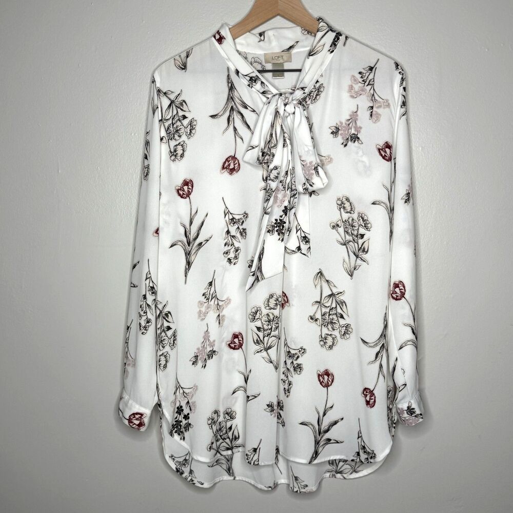 LOFT Womens Blouse Top Large White Pink Floral Feminine Neck Bow Flowy Office‎